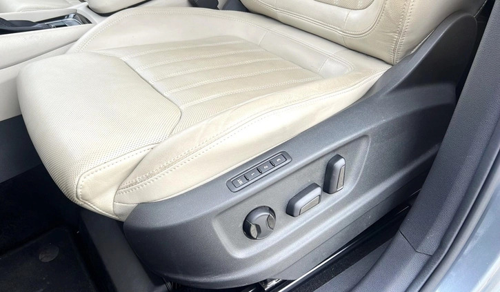 Skoda Kodiaq cena 149900 przebieg: 50956, rok produkcji 2019 z Skórcz małe 407